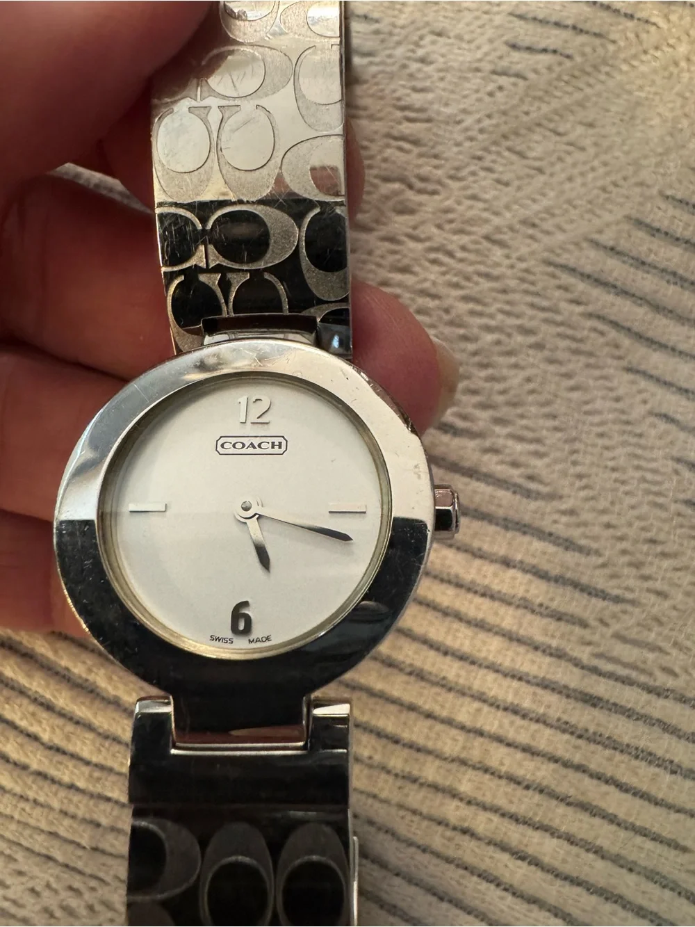 NIB Coach Silver-Tone Signature Cuff Watch with White Dial - Picture 4 of 6